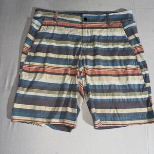 Lululemon Athletica Men's‎ 38 Shorts Commission Stripe Multicolor Casual Golf
